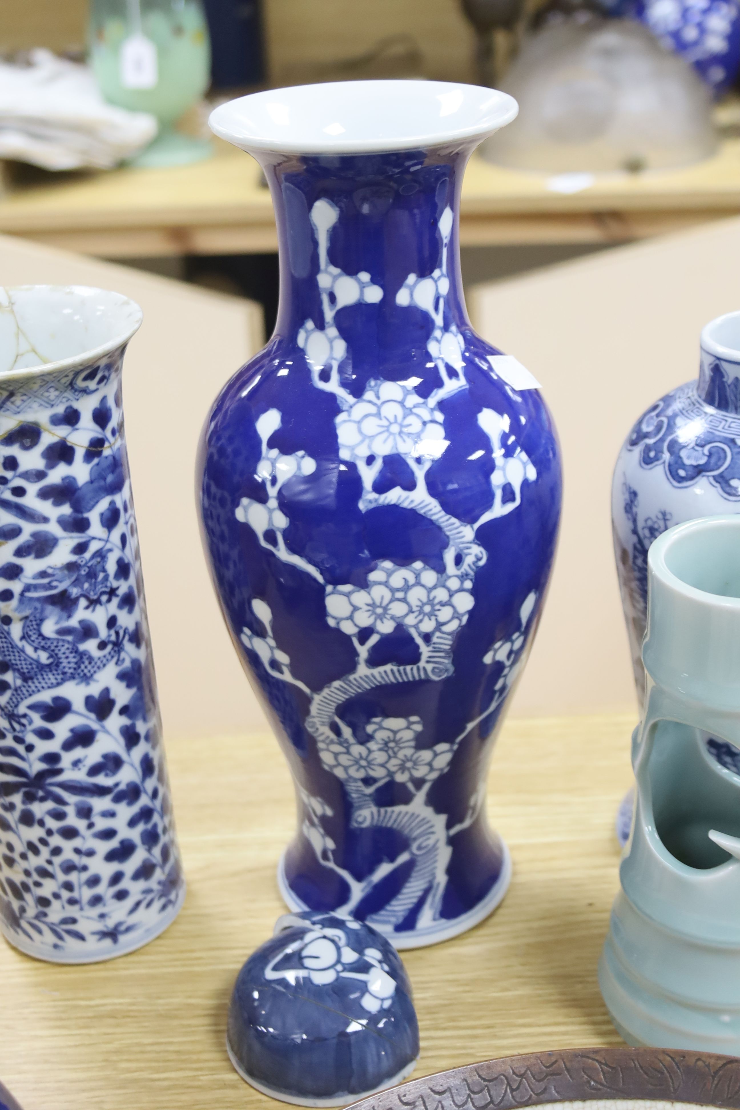 Assorted Chinese ceramics, Qing period etc